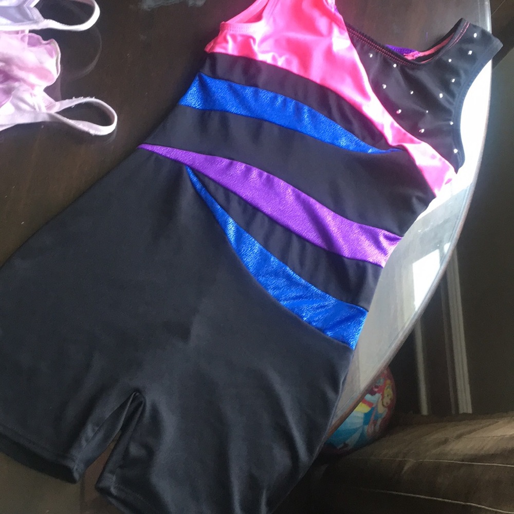 Gymnastics leotard